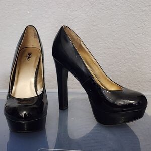 Mossimo Supply Co. Shiny Black Platform Heels